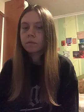 Snapshot of LunaVirelle chatting on 10-31-25, 03:24 LunaVirelle online show from 10-31-25, 03:24