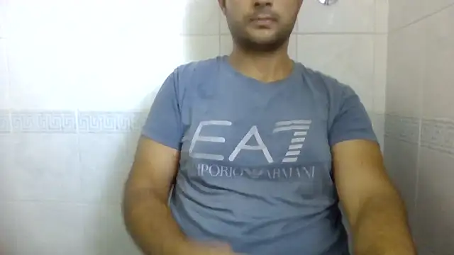 Snapshot of sci69 chatting on 06-25-26, 01:04 sci69 online show from 06-25-26, 01:04