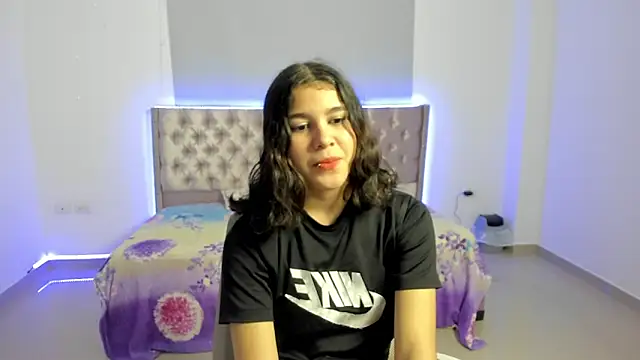 beiby glow online show from 10-09-25, 01:53