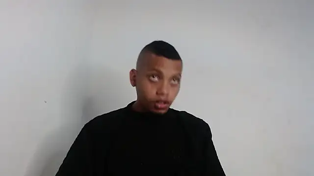 Snapshot of drako_monster chatting on 06-22-26, 08:17 drako monster online show from 06-22-26, 08:17