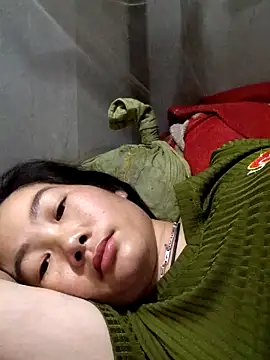 Snapshot of gio-thu chatting on 04-19-26, 11:07 gio-thu online show from 04-19-26, 11:07