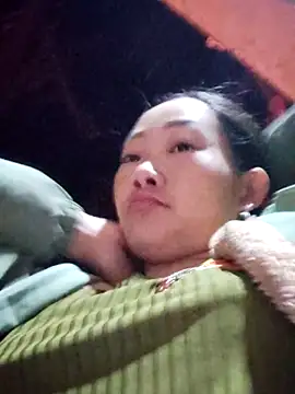Snapshot of gio-thu chatting on 05-01-26, 11:48 gio-thu online show from 05-01-26, 11:48