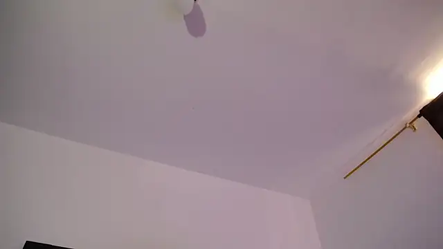 Kari Ruiz  online show from 03-03-26, 08:15