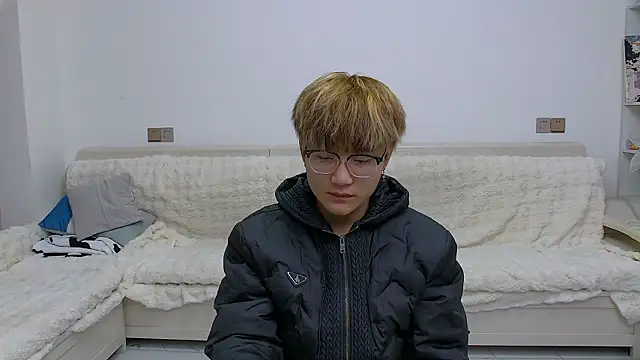 KK-cuteboy online show from 02-19-26, 11:06