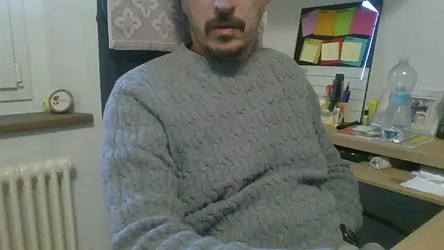 Kawayleo online show from 11-19-25, 01:00