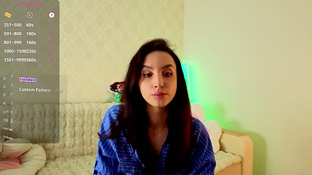 coochyy  online show from 10-12-25, 10:14