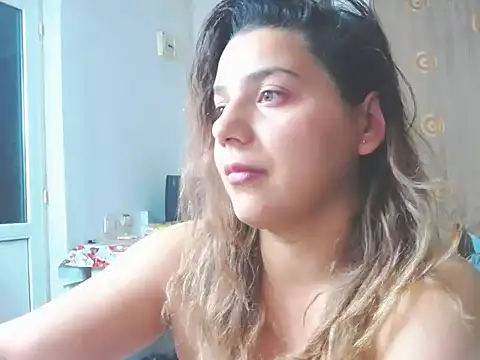 MadisonCharm online show from 04-15-26, 08:20