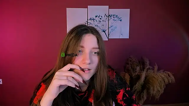 dana sweet   online show from 11-07-25, 07:36