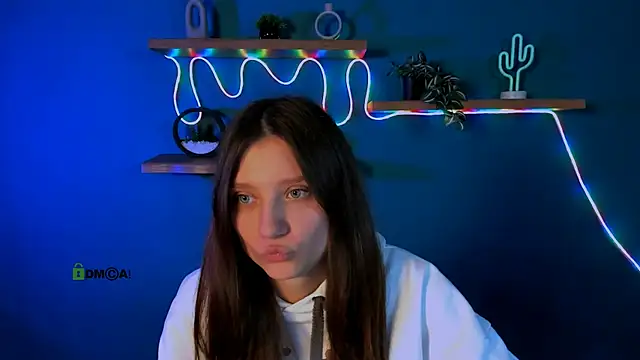 dana sweet   online show from 11-14-25, 07:56