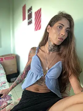 casalskunk online show from 11-10-25, 07:24