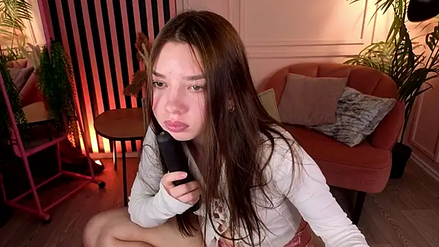 Sandy Steel online show from 11-08-25, 09:02