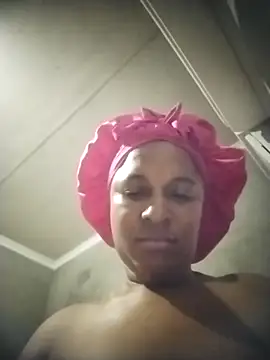 SquirtingQueen  online show from 10-11-25, 08:51