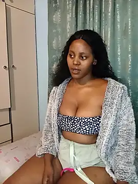 Sexypeaches online show from 10-16-25, 05:25