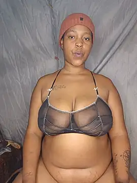 Snapshot of ZuriVixen chatting on 05-24-26, 06:35 ZuriVixen online show from 05-24-26, 06:35
