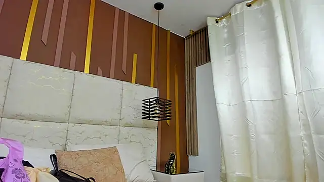 AmbarGills online show from 02-14-26, 12:57