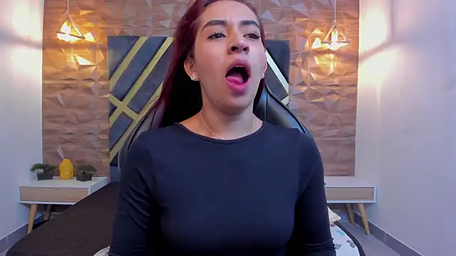 Vittoria Conti  online show from 01-18-26, 01:37