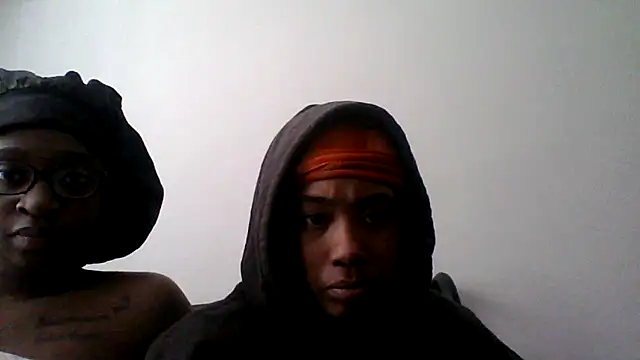 Snapshot of dezzidavill chatting on 02-07-26, 02:54 dezzidavill online show from 02-07-26, 02:54