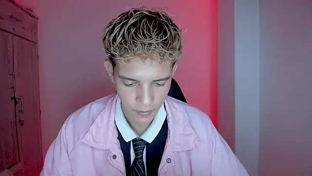 tylernova online show from 02-04-26, 03:56