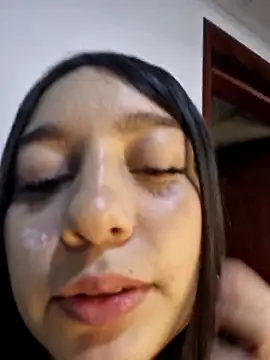 Snapshot of __Lorelain__ chatting on 10-26-25, 11:20 Lorelain online show from 10-26-25, 11:20