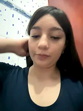 Snapshot of __Lorelain__ chatting on 11-20-25, 10:31 Lorelain online show from 11-20-25, 10:31