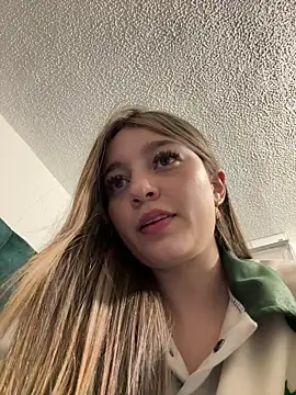 Snapshot of __Lorelain__ chatting on 01-09-26, 09:49 Lorelain online show from 01-09-26, 09:49