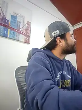 Snapshot of Nateskp_1 chatting on 10-23-25, 01:54 Nateskp 1 online show from 10-23-25, 01:54