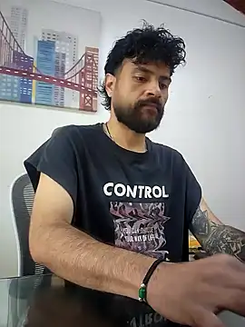 Snapshot of Nateskp_1 chatting on 02-03-26, 02:33 Nateskp 1 online show from 02-03-26, 02:33