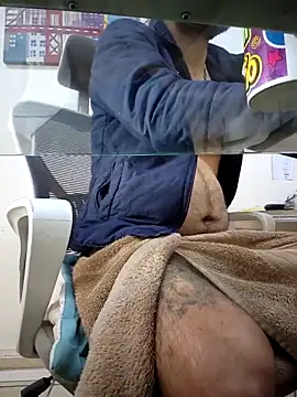 Snapshot of Nateskp_1 chatting on 03-30-26, 02:51 Nateskp 1 online show from 03-30-26, 02:51