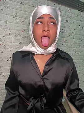 Snapshot of CelestSkyy chatting on 11-15-25, 03:15 CelestSkyy online show from 11-15-25, 03:15