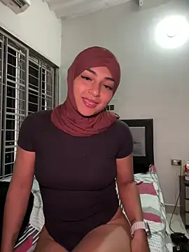 Snapshot of CelestSkyy chatting on 11-27-25, 02:30 CelestSkyy online show from 11-27-25, 02:30