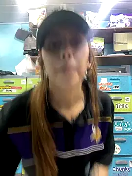 Lucy 699 online show from 11-02-25, 09:28