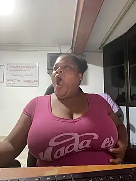 Snapshot of gabrielabrunette69 chatting on 03-12-26, 12:17 gabrielabrunette69 online show from 03-12-26, 12:17