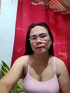 Snapshot of erma_joy chatting on 06-10-26, 06:34 erma joy online show from 06-10-26, 06:34