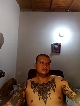 Snapshot of paisita11 chatting on 10-24-25, 04:09 paisita11 online show from 10-24-25, 04:09