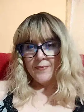 Amelialove42 online show from 05-29-26, 07:01