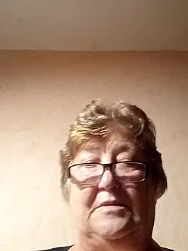 Katherine735 online show from 10-31-25, 04:19