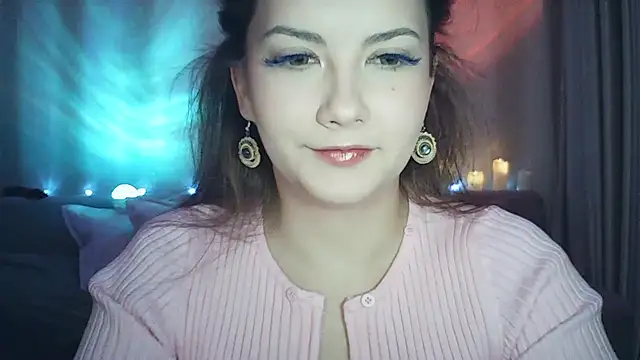 MoodieMira online show from 02-23-26, 05:10