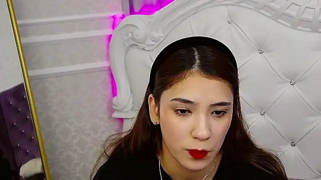 ArielLoove online show from 01-17-26, 01:49