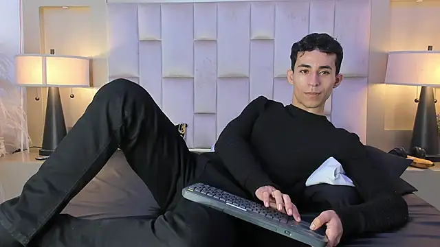 Zahir Ashar online show from 03-21-26, 01:54