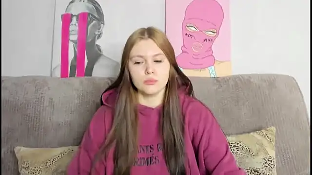 Musegirl online show from 11-22-25, 08:24