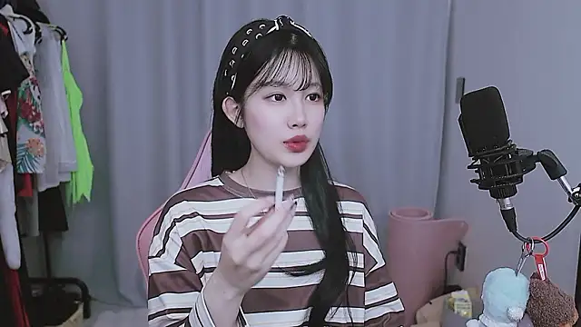 MISA 02 online show from 04-11-26, 09:57