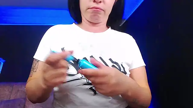 Liastark online show from 11-29-25, 06:33