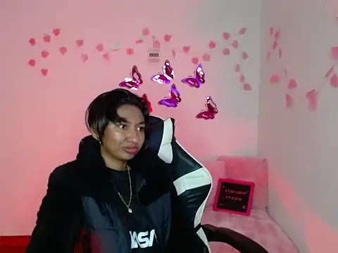amber  666 online show from 10-19-25, 11:49
