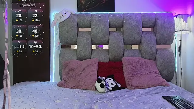 alix kitty online show from 03-28-26, 10:20