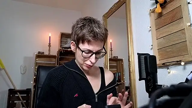 Antifistin online show from 10-25-25, 05:08