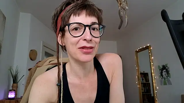 Antifistin online show from 04-16-26, 02:29