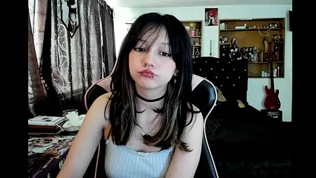 Maki Zein  online show from 02-10-26, 07:29