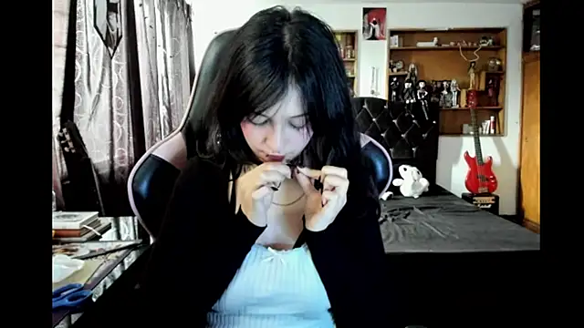 Maki Zein  online show from 03-03-26, 08:15