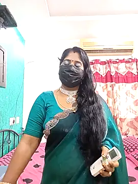 tamil-aunt online show from 11-21-25, 03:27