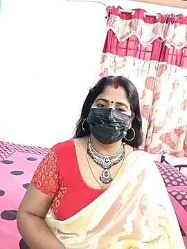 tamil-aunt online show from 01-08-26, 08:16